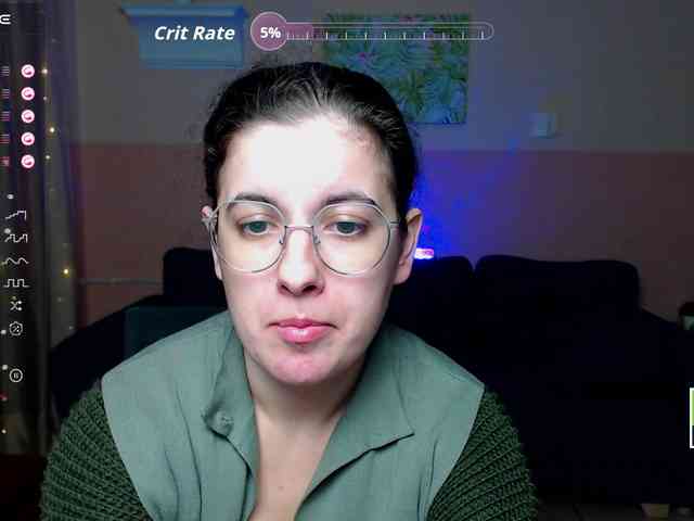 AminaBeatris13 webcam