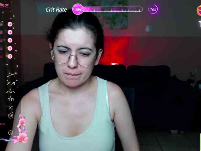 AminaBeatris13 webcam