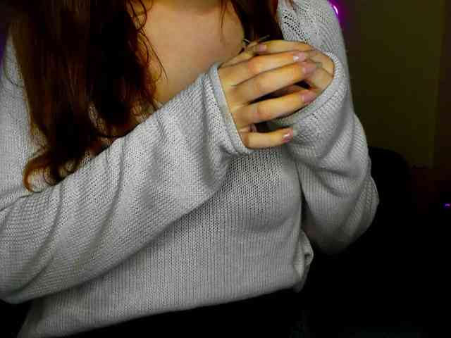 AminaBeatris13 webcam