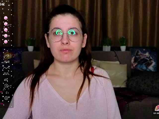 AminaBeatris13 webcam