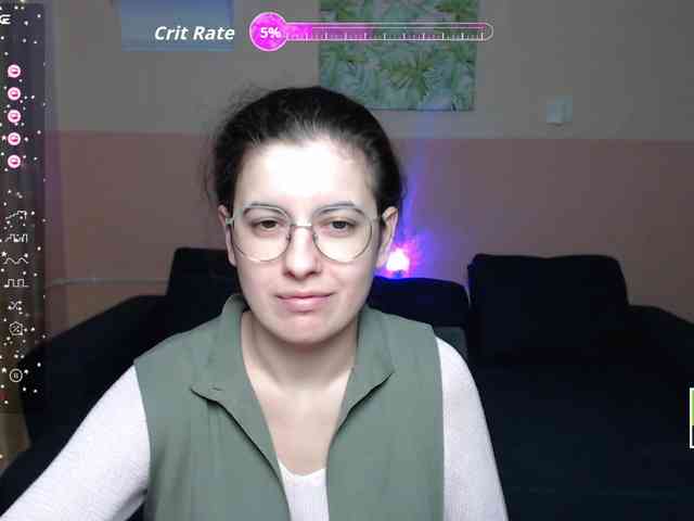 AminaBeatris13 webcam