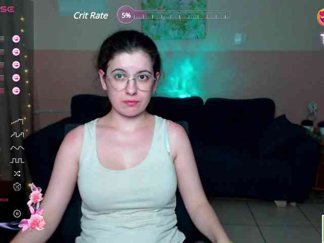 AminaBeatris13 webcam