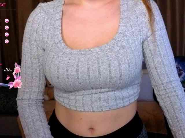 AminaBeatris13 webcam