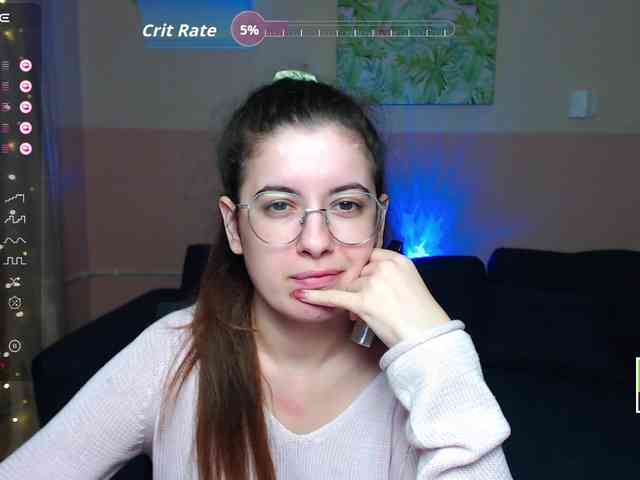 AminaBeatris13 webcam