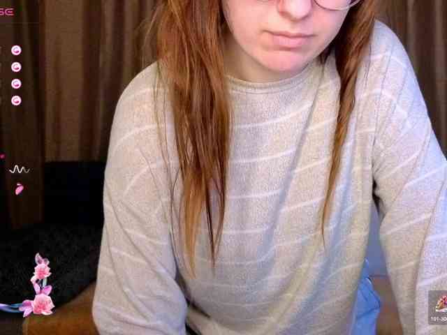 AminaBeatris13 webcam