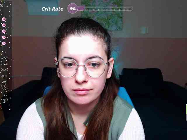 AminaBeatris13 webcam