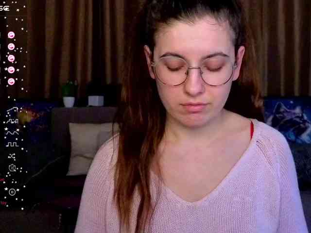 AminaBeatris13 webcam