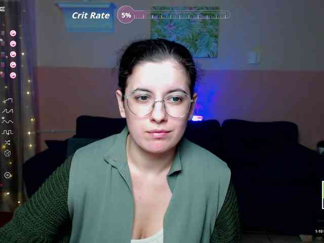 AminaBeatris13 webcam