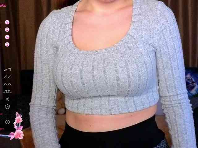 AminaBeatris13 webcam