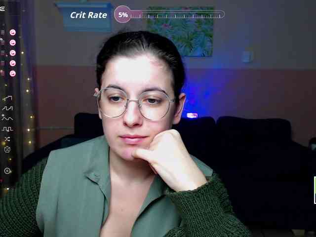 AminaBeatris13 webcam