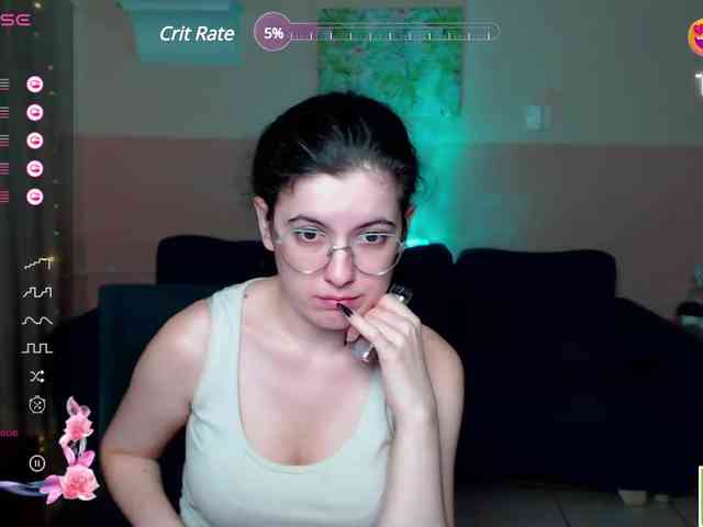 AminaBeatris13 webcam
