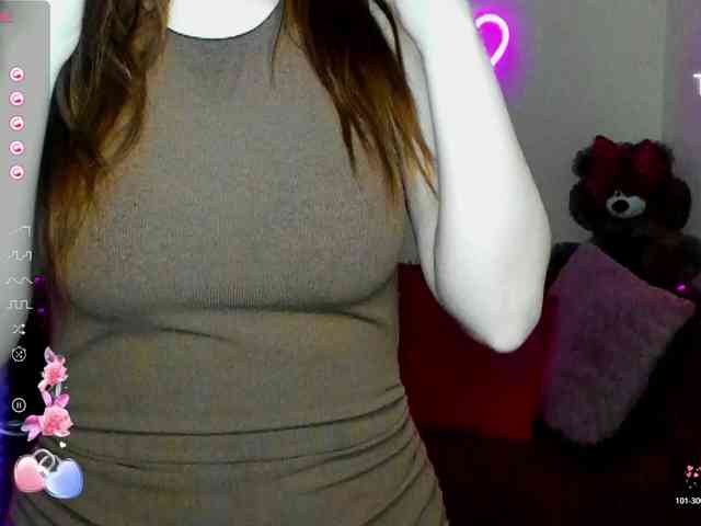 AminaBeatris13 webcam