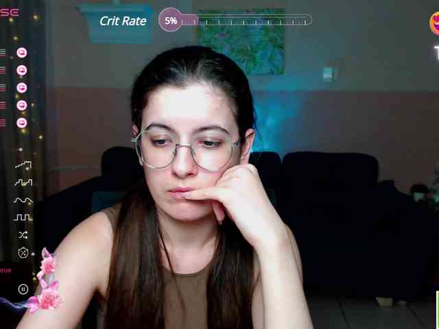 AminaBeatris13 webcam