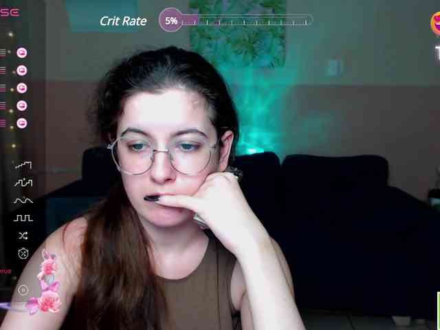 AminaBeatris13 webcam