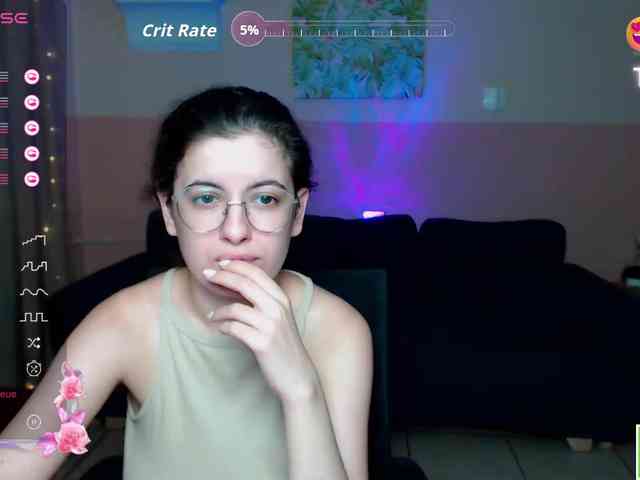 AminaBeatris13 webcam