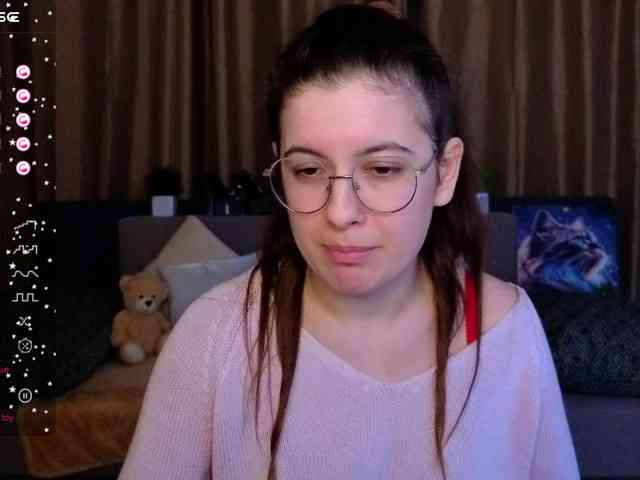 AminaBeatris13 webcam