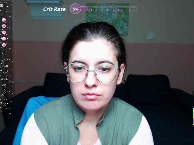 AminaBeatris13 webcam