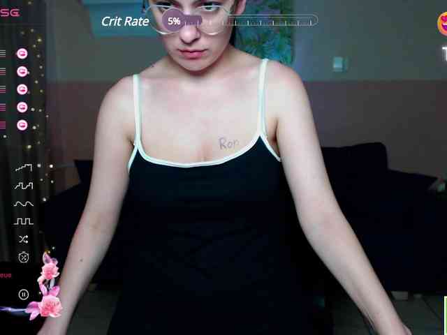 AminaBeatris13 webcam