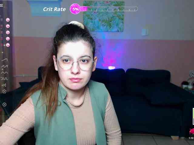 AminaBeatris13 webcam