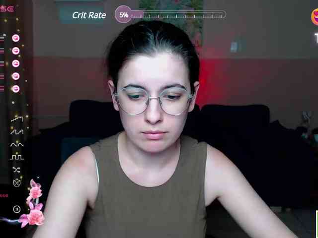 AminaBeatris13 webcam