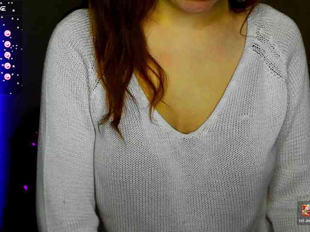 AminaBeatris13 webcam