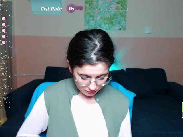 AminaBeatris13 webcam