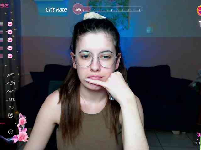 AminaBeatris13 webcam