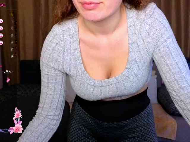 AminaBeatris13 webcam