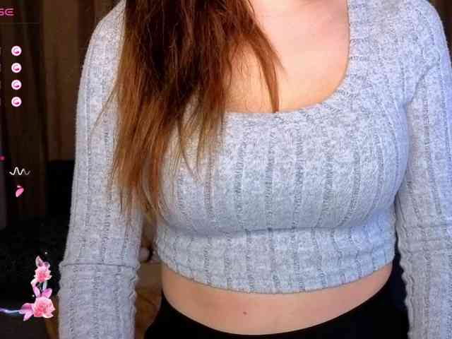 AminaBeatris13 webcam