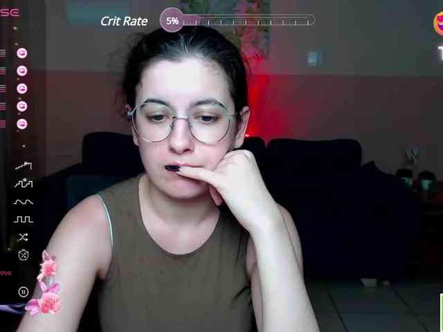 AminaBeatris13 webcam