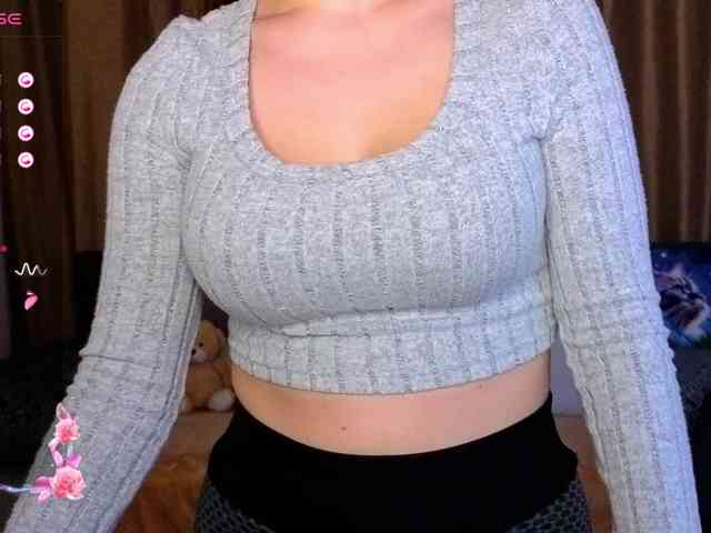 AminaBeatris13 webcam