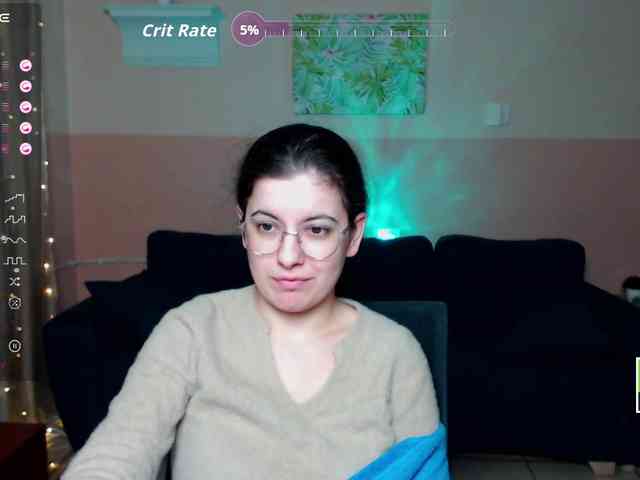 AminaBeatris13 webcam