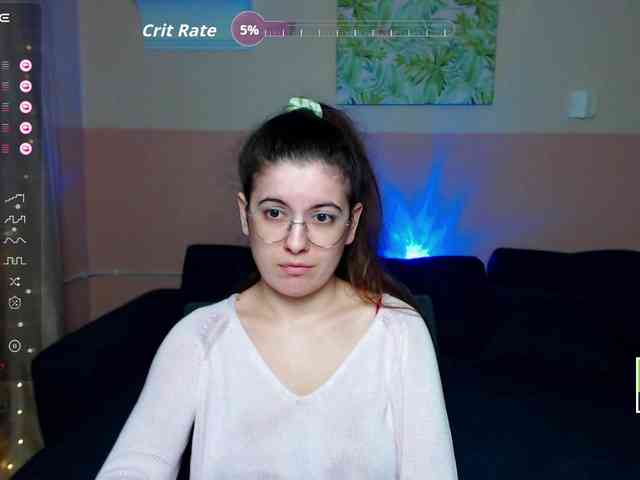 AminaBeatris13 webcam