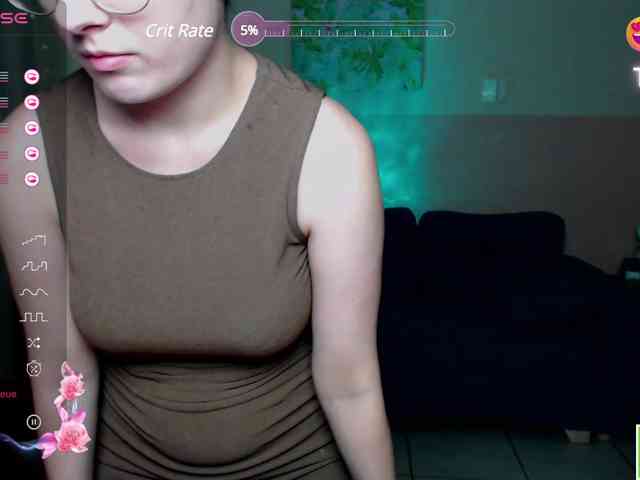 AminaBeatris13 webcam
