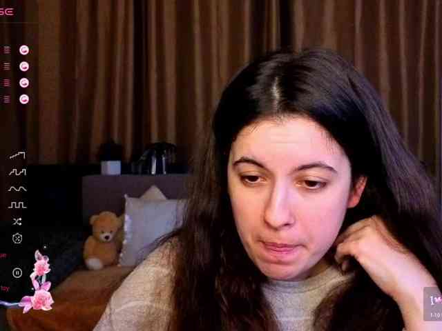 AminaBeatris13 webcam