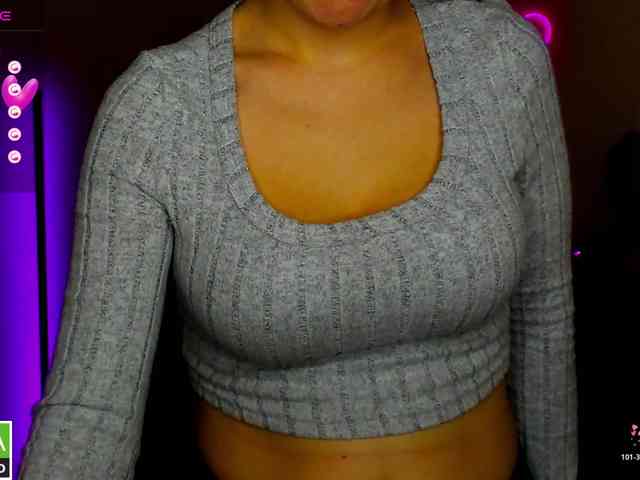 AminaBeatris13 webcam