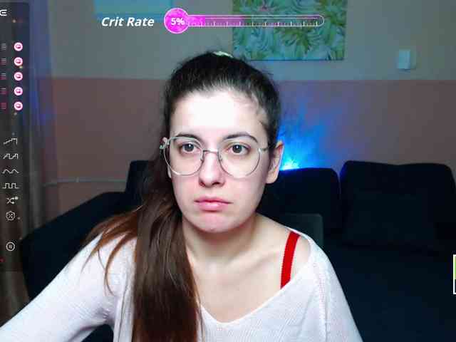 AminaBeatris13 webcam