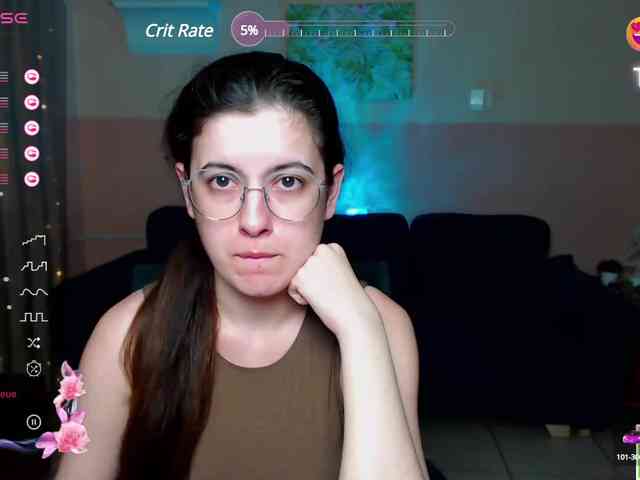 AminaBeatris13 webcam