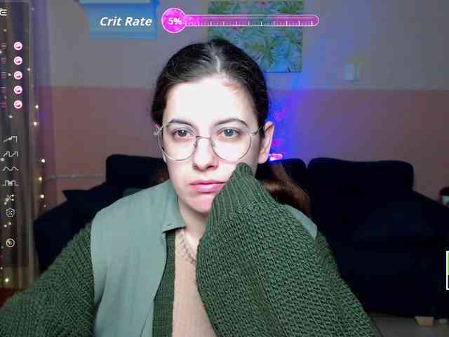 AminaBeatris13 webcam