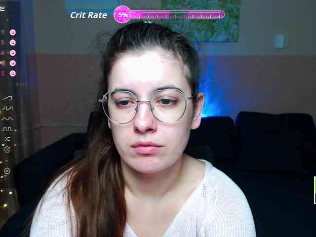 AminaBeatris13 webcam