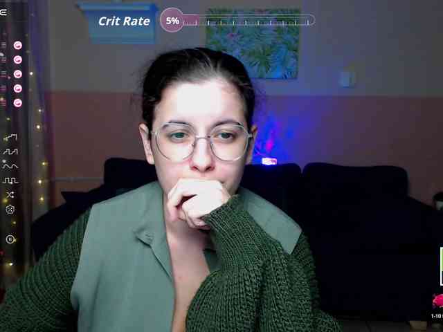 AminaBeatris13 webcam