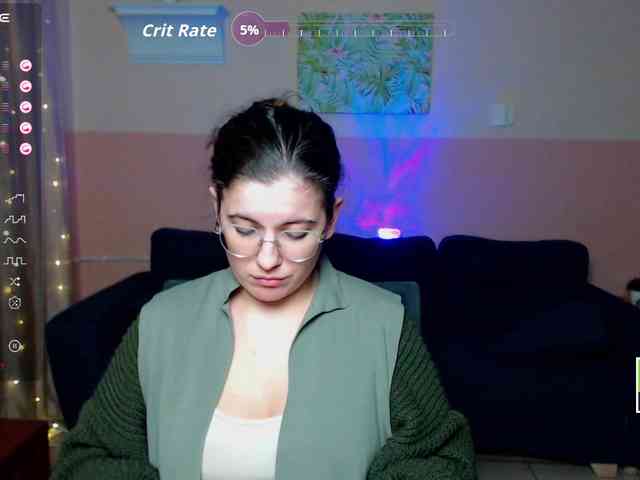 AminaBeatris13 webcam