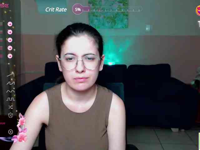 AminaBeatris13 webcam