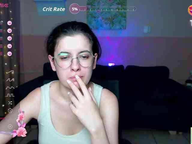 AminaBeatris13 webcam