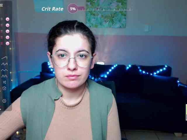 AminaBeatris13 webcam