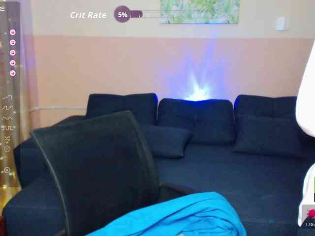 AminaBeatris13 webcam