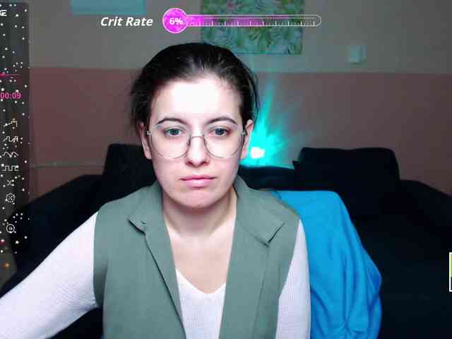 AminaBeatris13 webcam