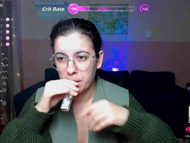 AminaBeatris13 webcam