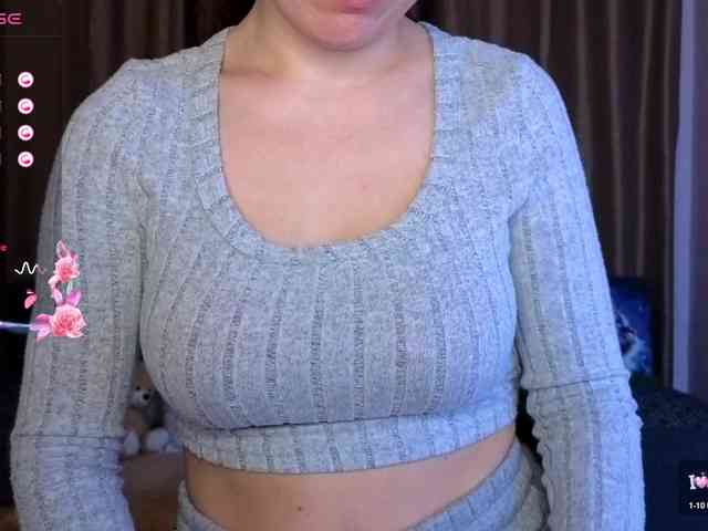 AminaBeatris13 webcam