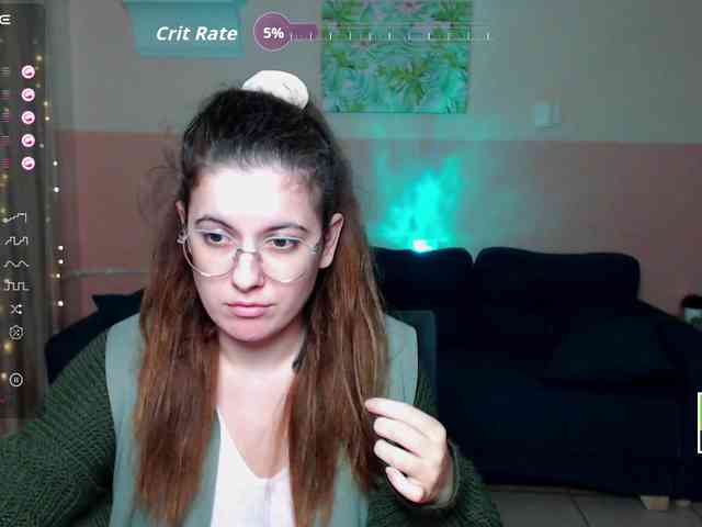 AminaBeatris13 webcam